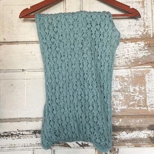 EUC Knit infinity scarf